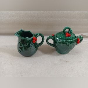 Lefton Christmas Holly Berry Sugar Bowl Creamer Set 1355